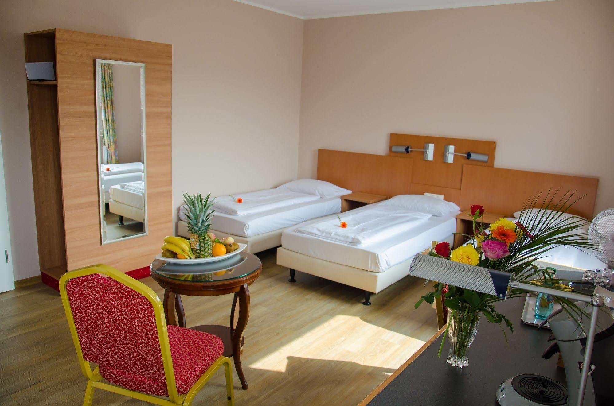 Panorama Hotel Frankfurt Offenbach Sued Екстериор снимка